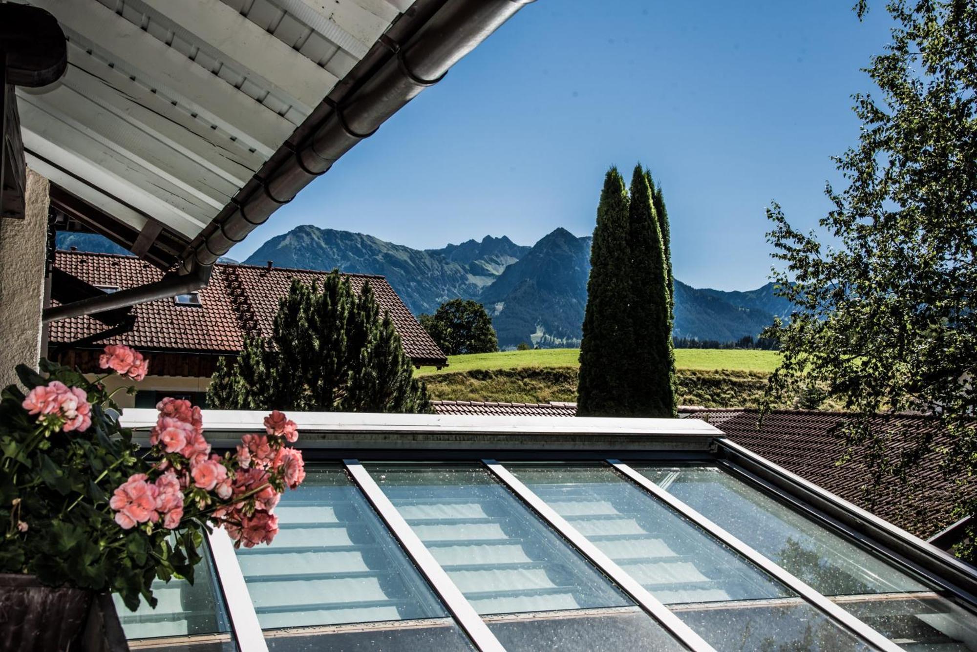Haus Susanne - Top-Ferienwohnungen - Sommer-Bergbahn Inklusive 上迈塞尔施泰因 外观 照片