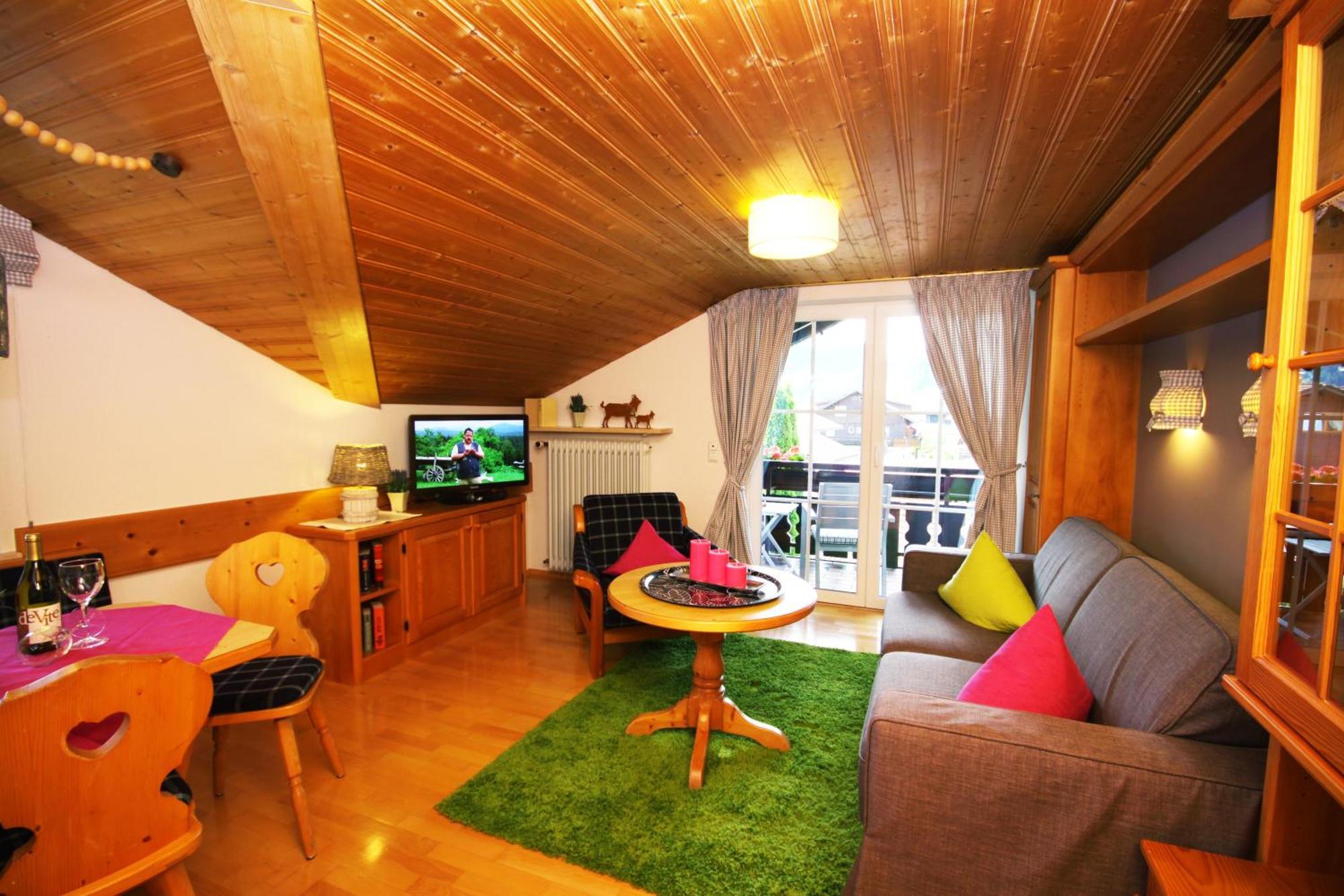 Haus Susanne - Top-Ferienwohnungen - Sommer-Bergbahn Inklusive 上迈塞尔施泰因 外观 照片