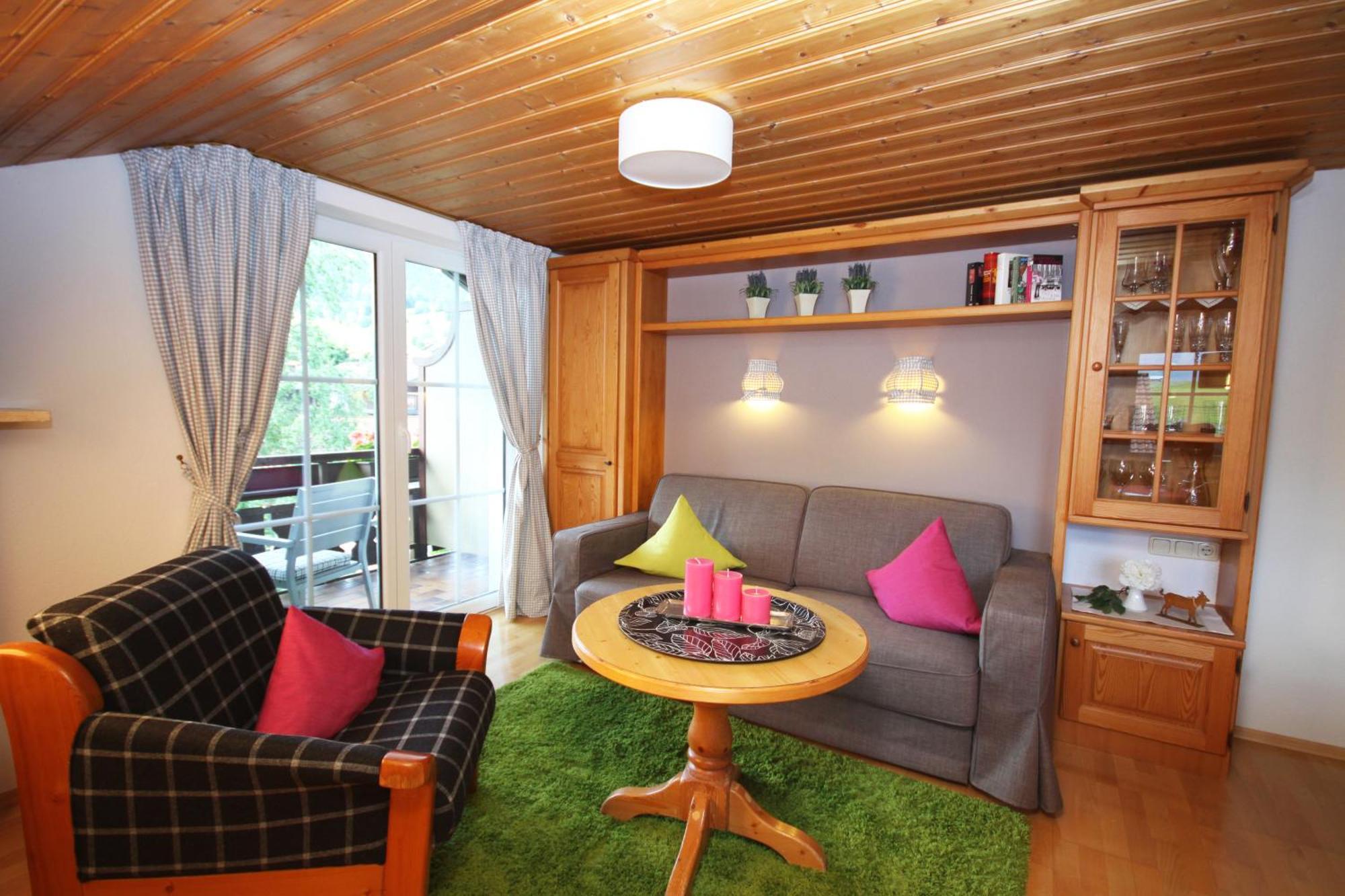 Haus Susanne - Top-Ferienwohnungen - Sommer-Bergbahn Inklusive 上迈塞尔施泰因 外观 照片