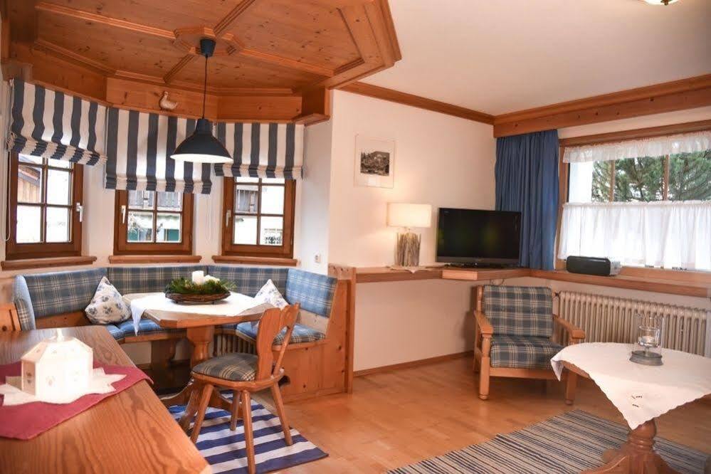Haus Susanne - Top-Ferienwohnungen - Sommer-Bergbahn Inklusive 上迈塞尔施泰因 外观 照片